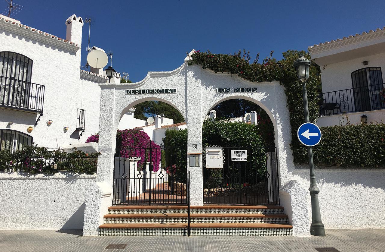 Los Pinos 19 Menyber Nerja Buitenkant foto